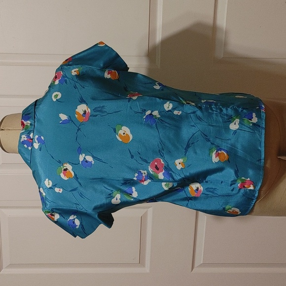 🌺 Upper Class Top - Picture 6 of 8